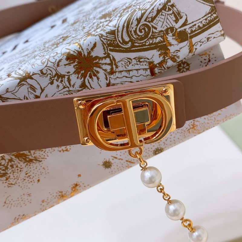 chr1st1an D10r belts